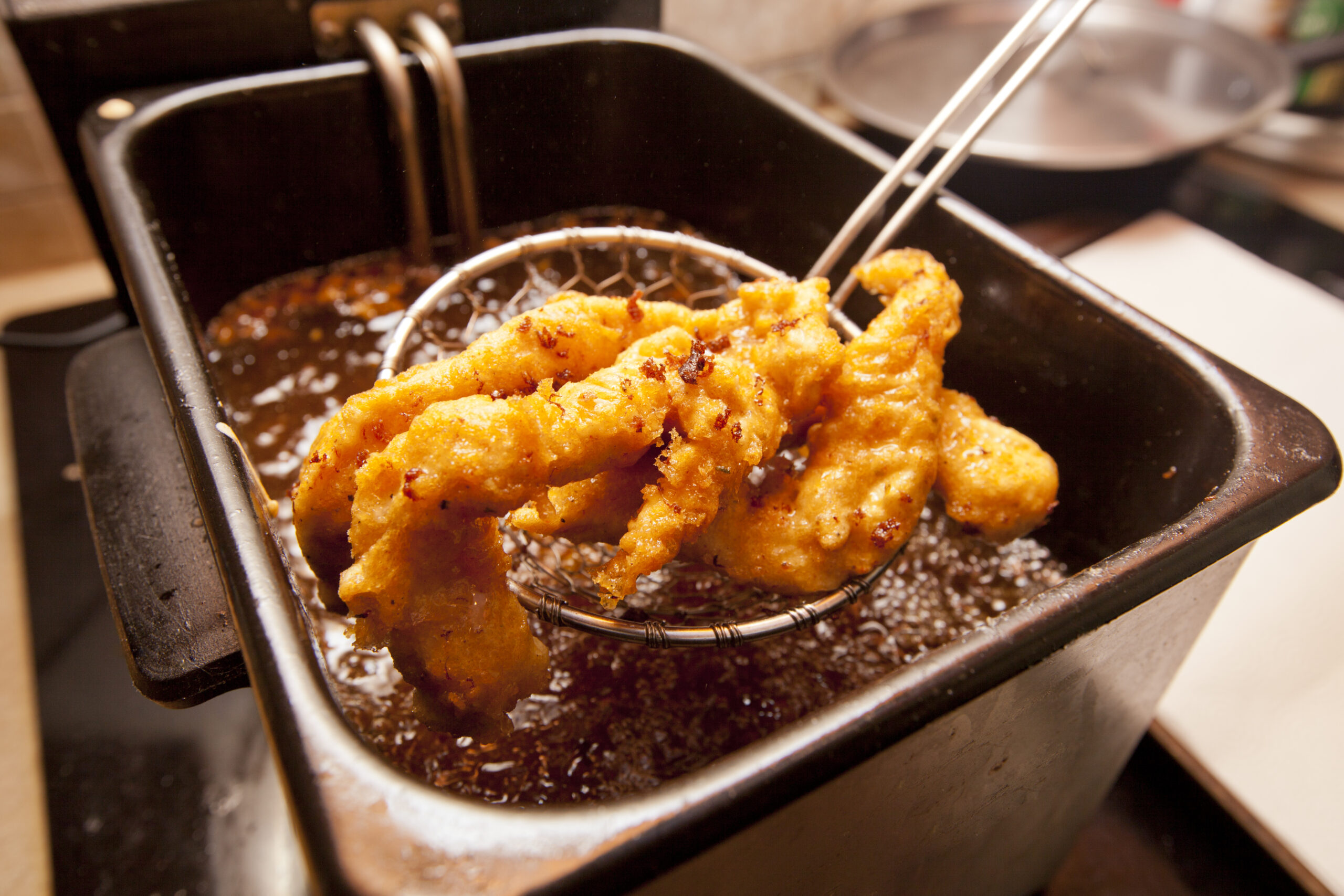 How to Clean a Deep Fryer: Boiling Out & Grease Disposal